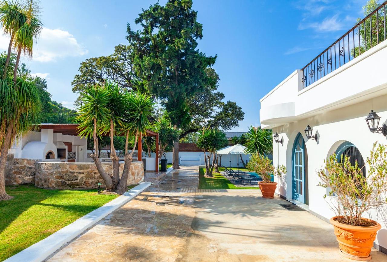 Bella Foresta Villa II 익시아 외부 사진